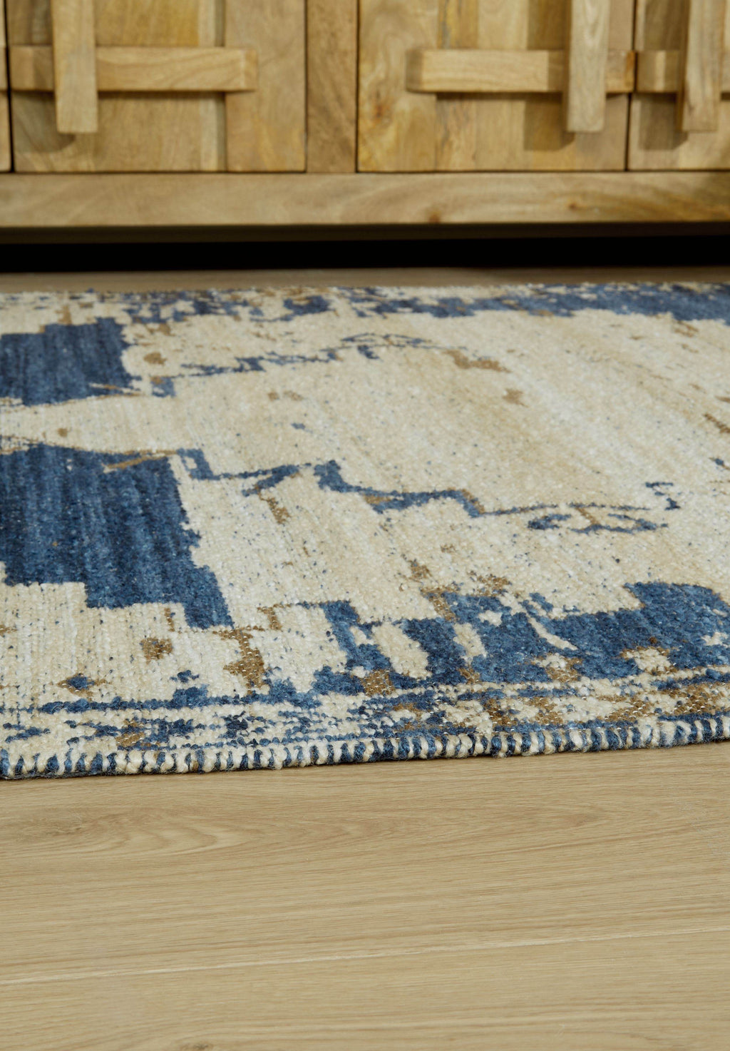Varnler - Rug-2