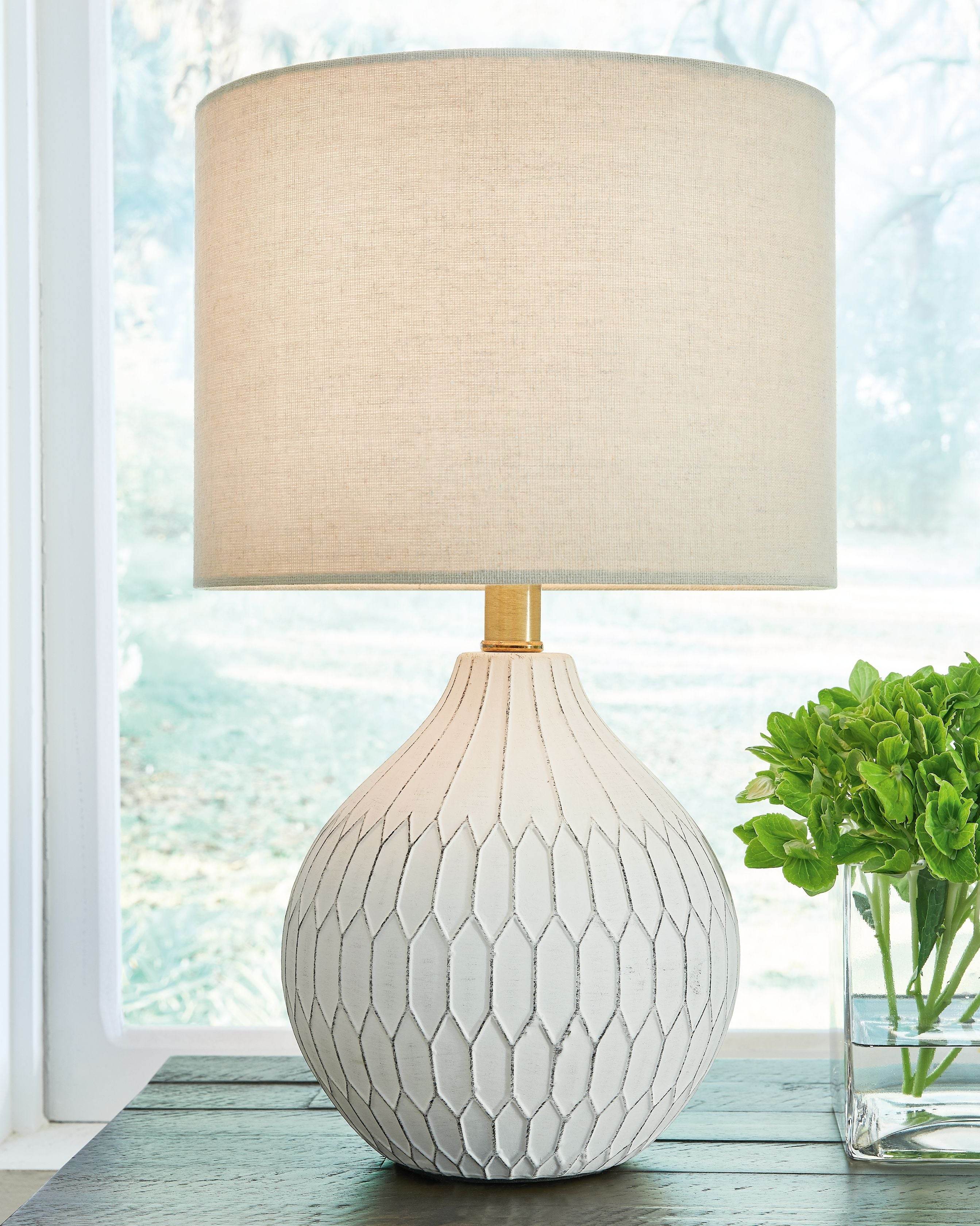 Wardmont - Ceramic Table Lamp  - White-1