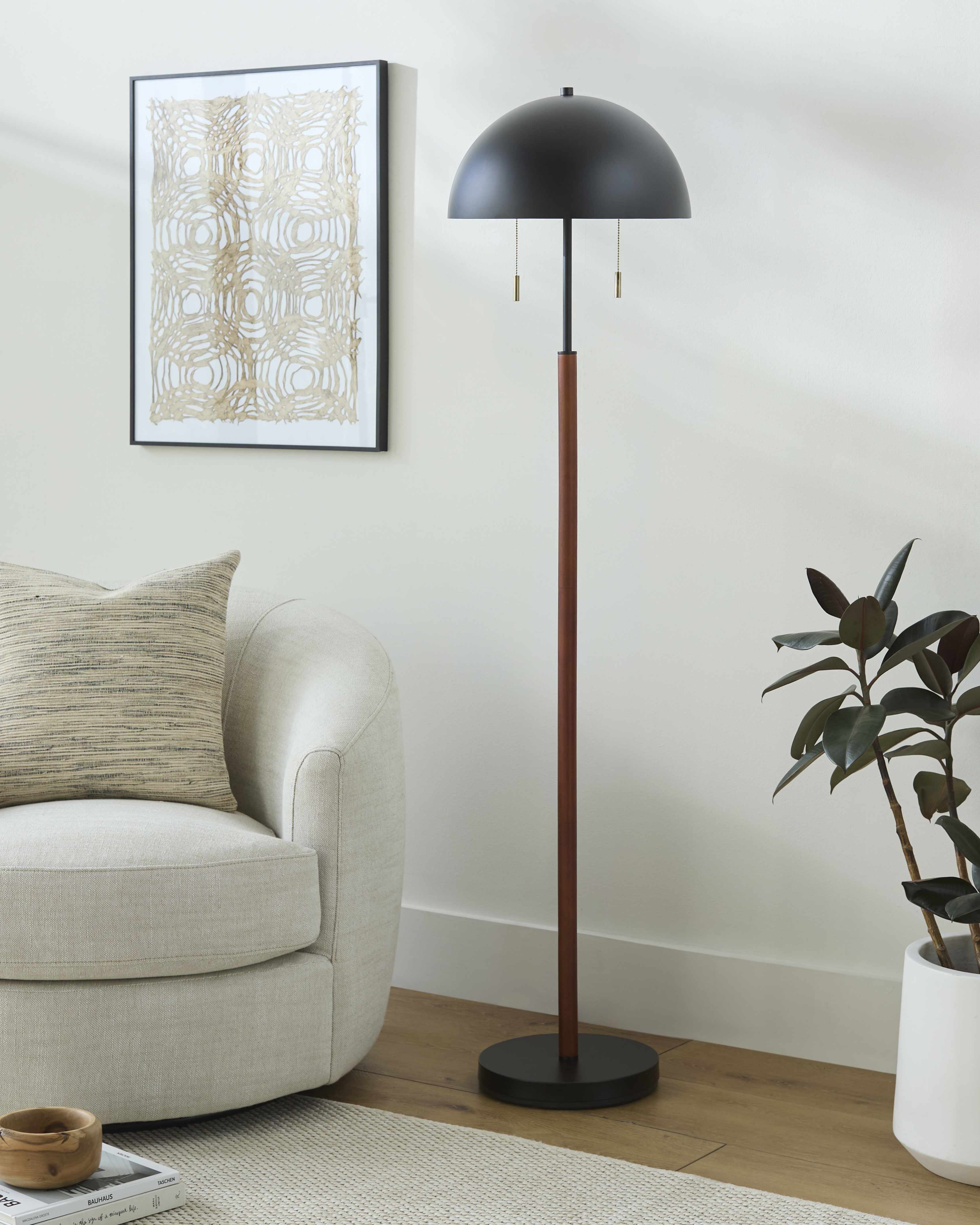 Vlajkovac Floor Lamp