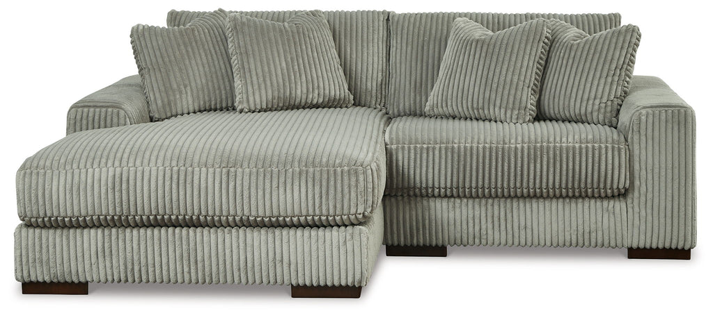 Lindyn Sectional