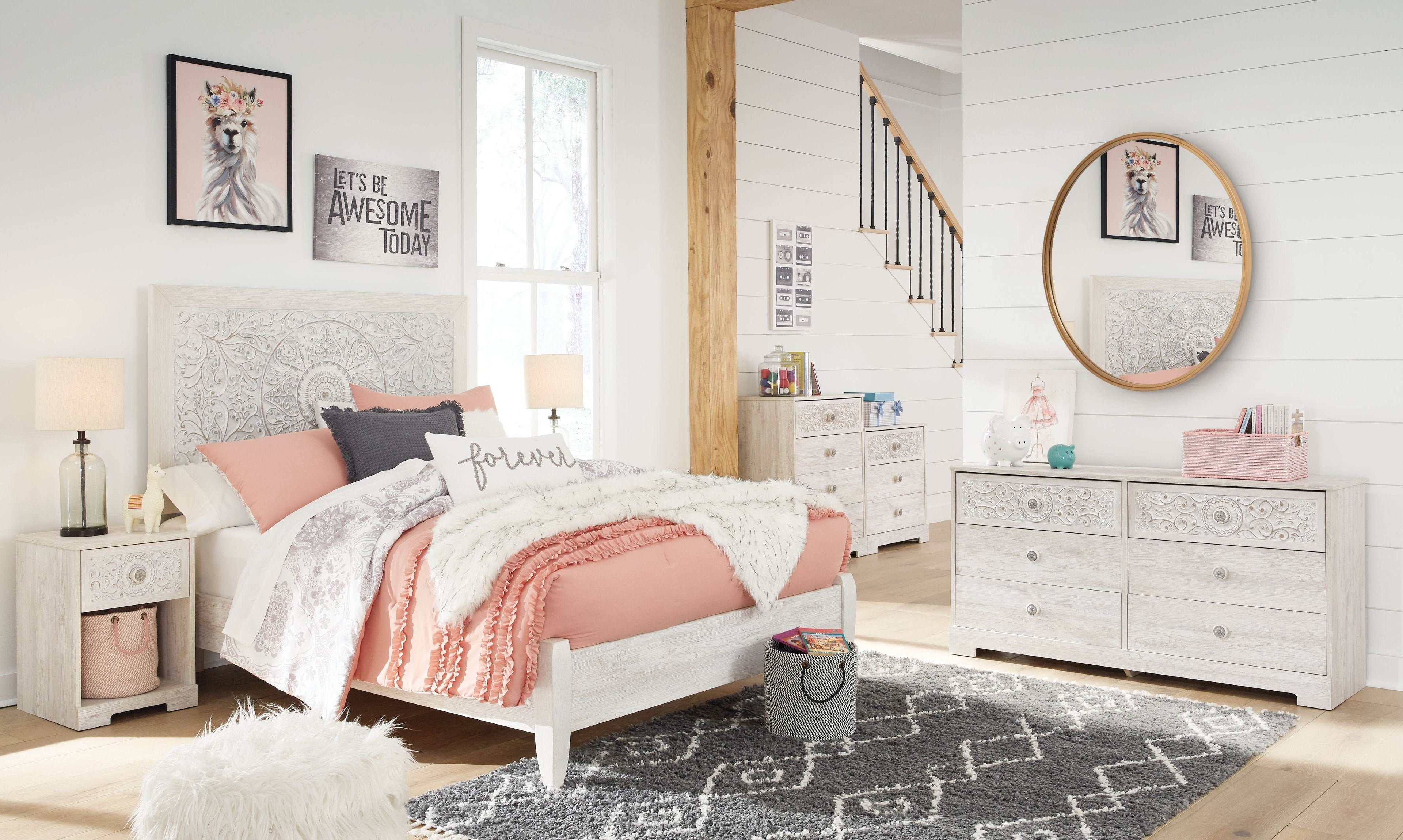 Paxberry - Six Drawer Dresser - Vinyl-Wrapped - Whitewash-2
